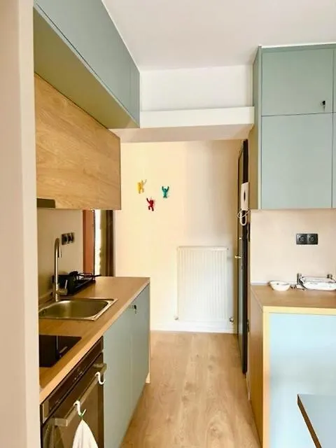 דירות סלוניקי Minimalistic Elegance